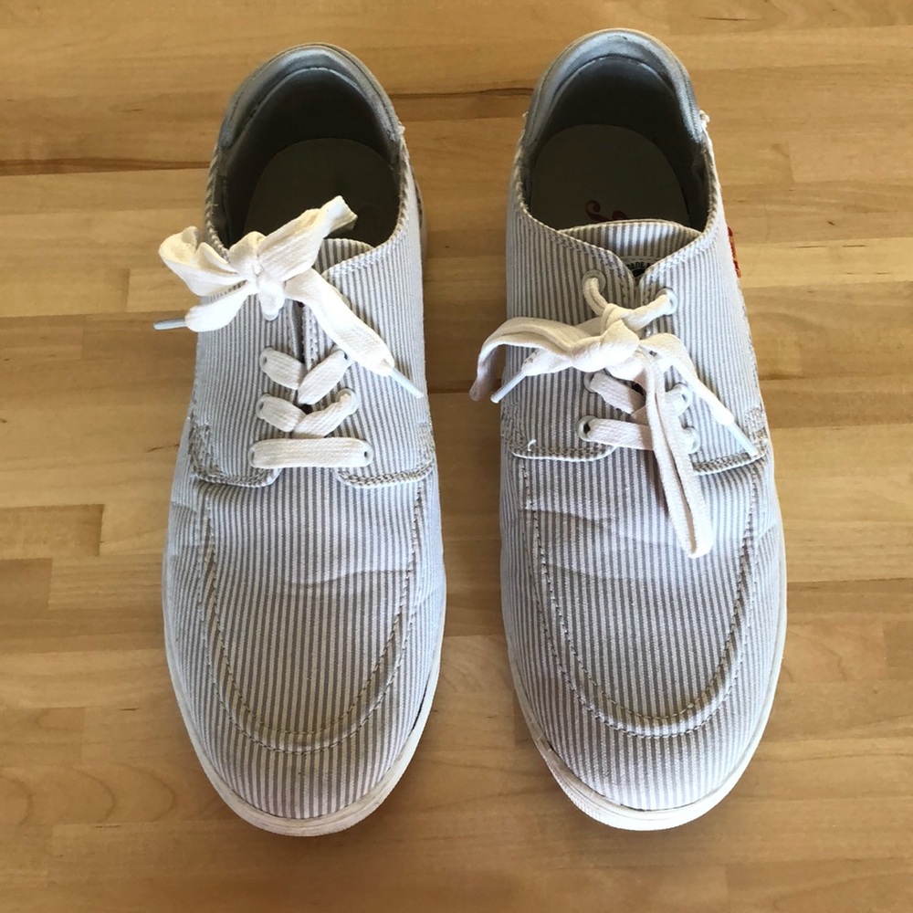 Gorilla Brutally Strong men’s casual shoes